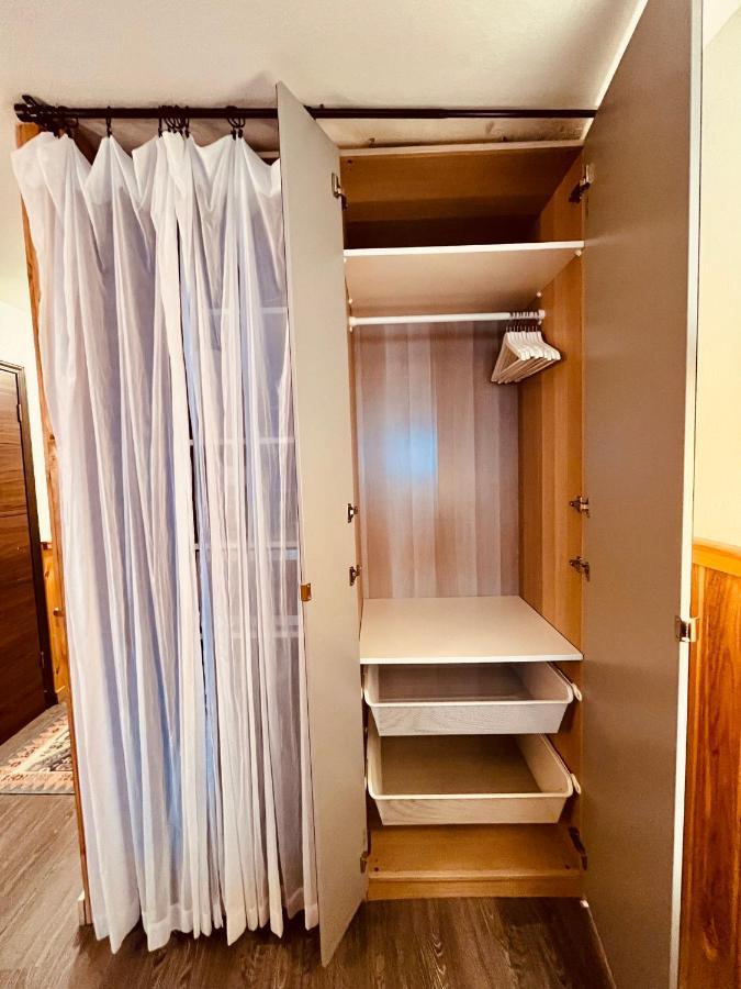 Doco Rocky Mountain Vacation Rental-Queen Suite With Resort Amenities グランビー エクステリア 写真